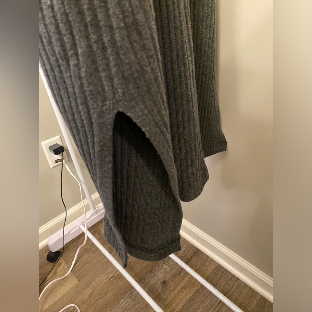 Eileen Fisher wool sleeveless v-neck sweater dress - Picture 5 of 8